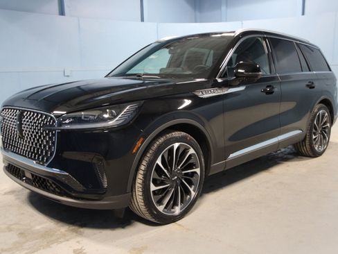 New 2026 Lincoln Aviator Reserve image 33