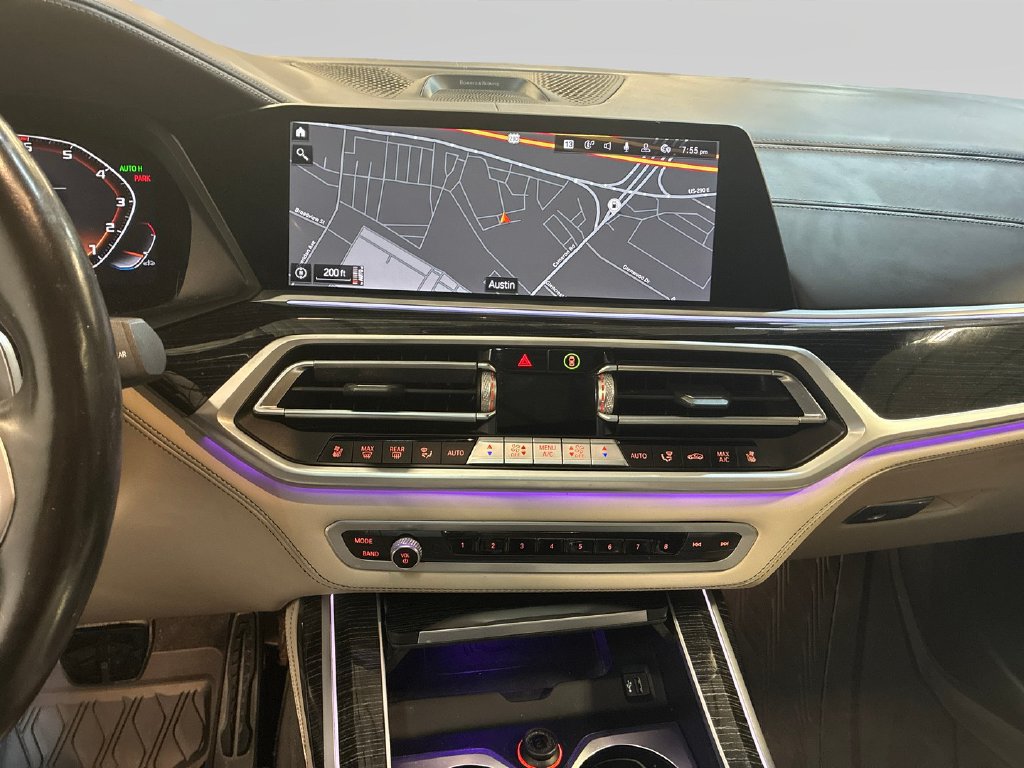 Used 2022 BMW X7 M50i AWD/4WD image 14