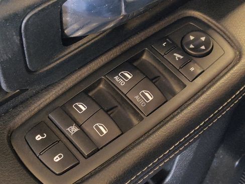 Used 2018 RAM 1500 Rebel w/ Luxury Group image 27