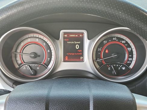 Used 2014 Dodge Journey R/T w/ Flexible Seating Group image 28