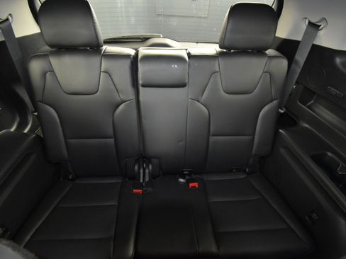 Used 2022 Kia Telluride EX w/ EX Premium Package image 32