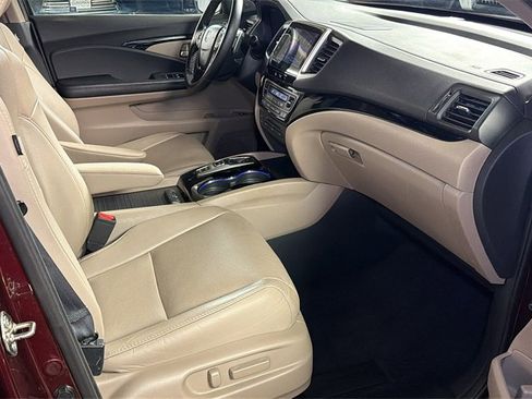 Used 2017 Honda Pilot Elite image 10