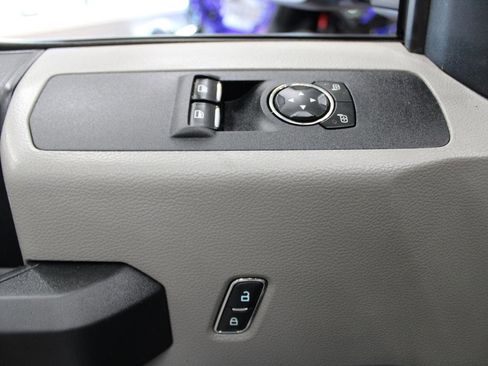 Used 2018 Ford F350 XL AWD/4WD image 13