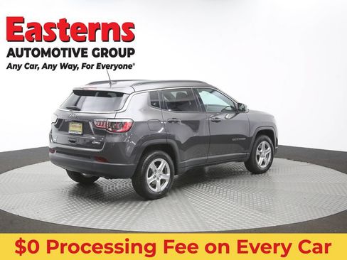 Used 2024 Jeep Compass Latitude AWD/4WD image 36