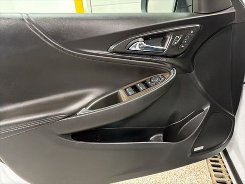 Used 2019 Chevrolet Malibu Premier image 13
