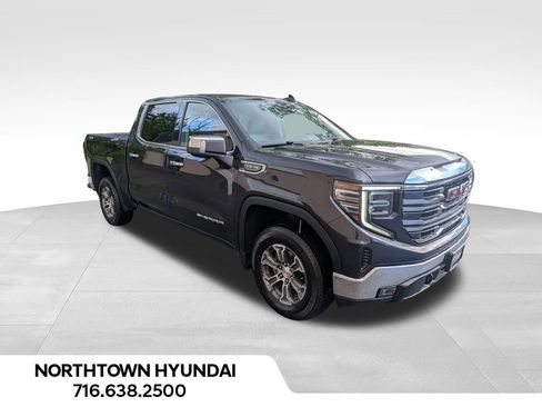 Used 2026 GMC Sierra 1500 SLT AWD/4WD image 12