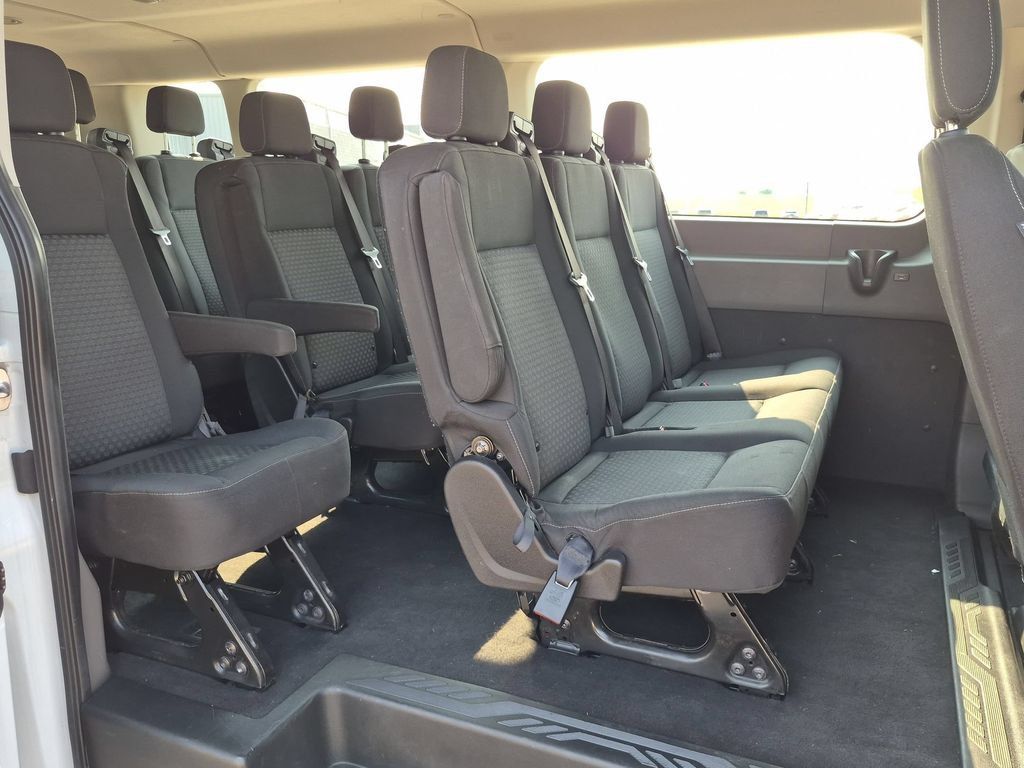 Used 2023 Ford Transit 350 XLT RWD image 30