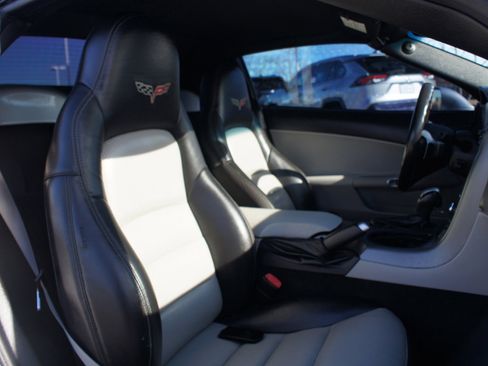 Used 2007 Chevrolet Corvette Convertible w/ Preferred Equipment Group image 15