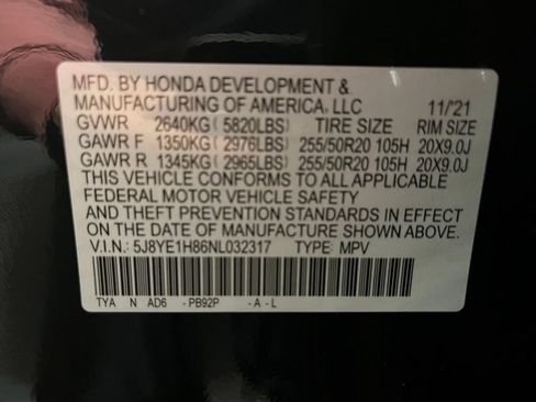 Certified 2022 Acura MDX SH-AWD w/ Advance Package image 24
