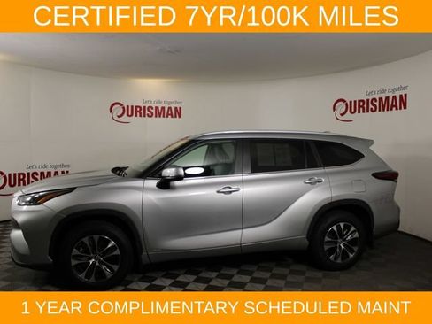 Used 2024 Toyota Highlander XLE AWD/4WD image 4
