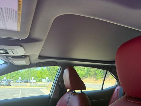 Used 2019 Toyota Camry XSE FWD image 25