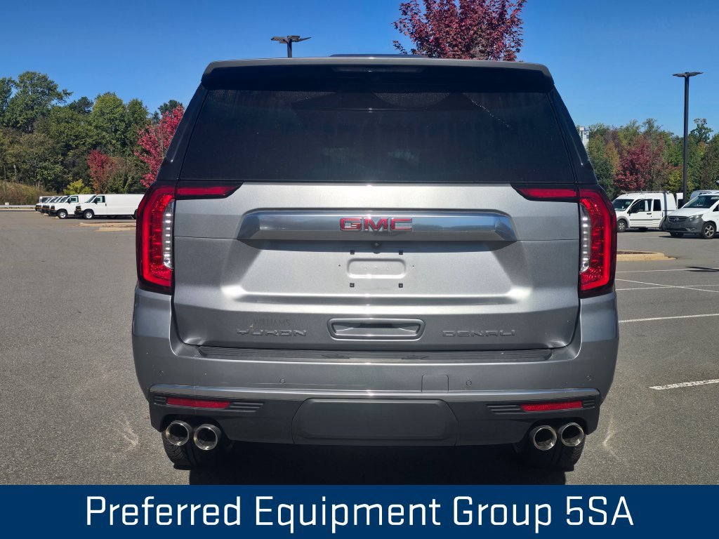 Certified 2024 GMC Yukon XL Denali AWD/4WD image 3