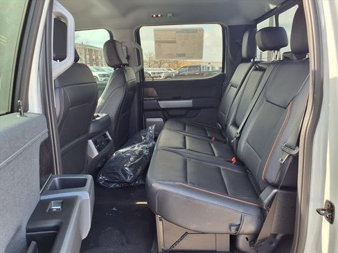 New 2026 Ford F350 Lariat w/ Black Appearance Package image 21
