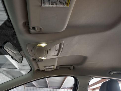 Used 2017 Ford Escape SE w/ Equipment Group 201A FWD image 28