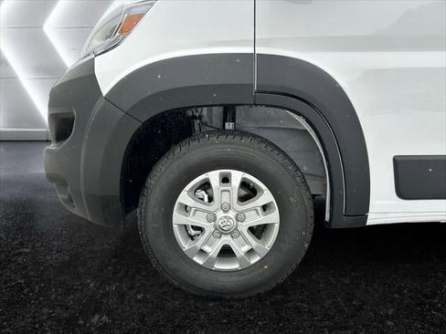 New 2026 RAM ProMaster 1500 w/ Quick Order Package 22G SLT image 31