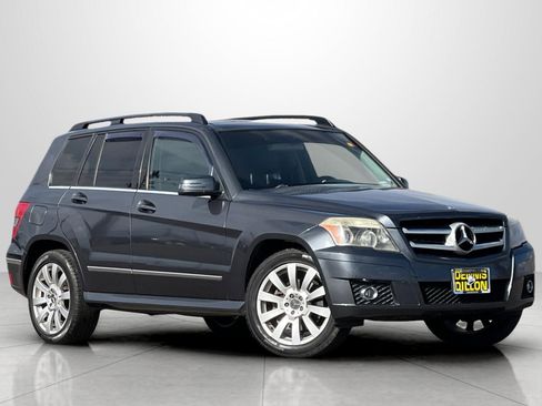 Used 2010 Mercedes-Benz GLK 350 4MATIC image 2