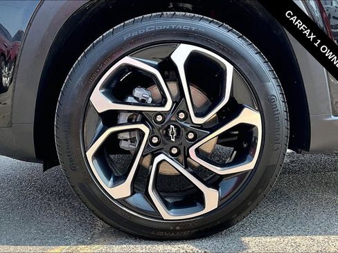 Used 2026 Chevrolet Trax RS w/ Sunroof Package FWD image 33