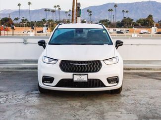 New 2026 Chrysler Pacifica Select w/ S Appearance Package video 3