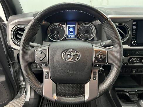 Used 2023 Toyota Tacoma Limited image 15