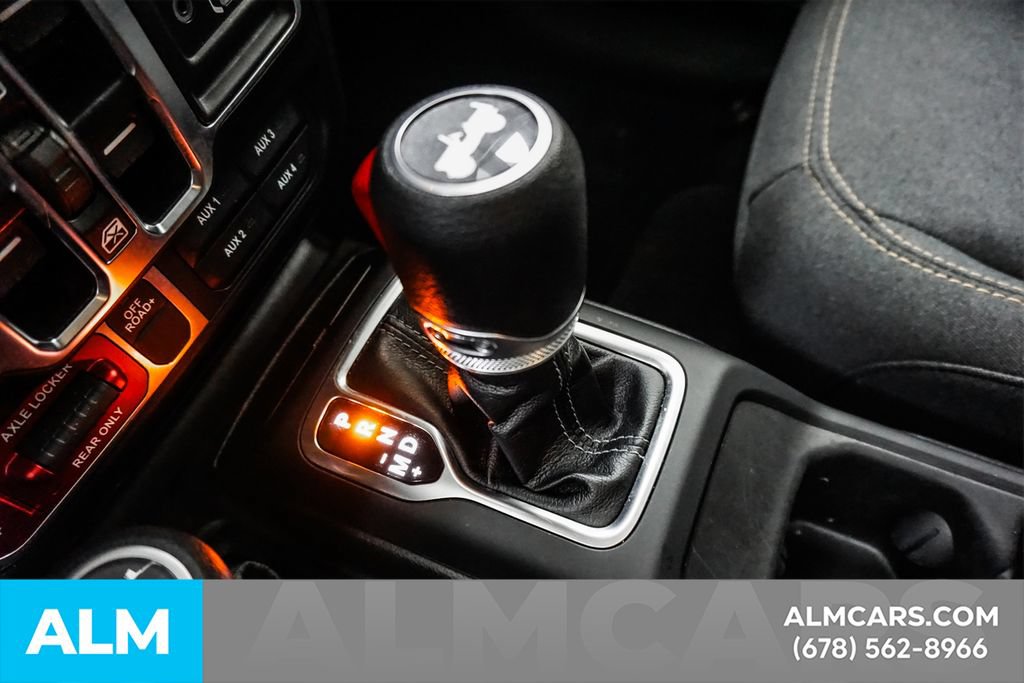 Used 2025 Jeep Wrangler Unlimited Sport AWD/4WD image 42