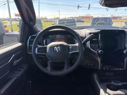 Used 2025 RAM 2500 Laramie w/ Night Edition image 29