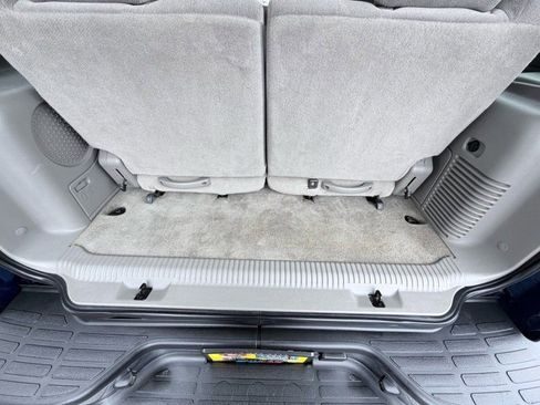 Used 2006 Chevrolet Tahoe LS w/ Smart Select Package AWD/4WD image 12