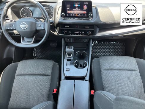 Certified 2025 Nissan Rogue SV FWD image 14