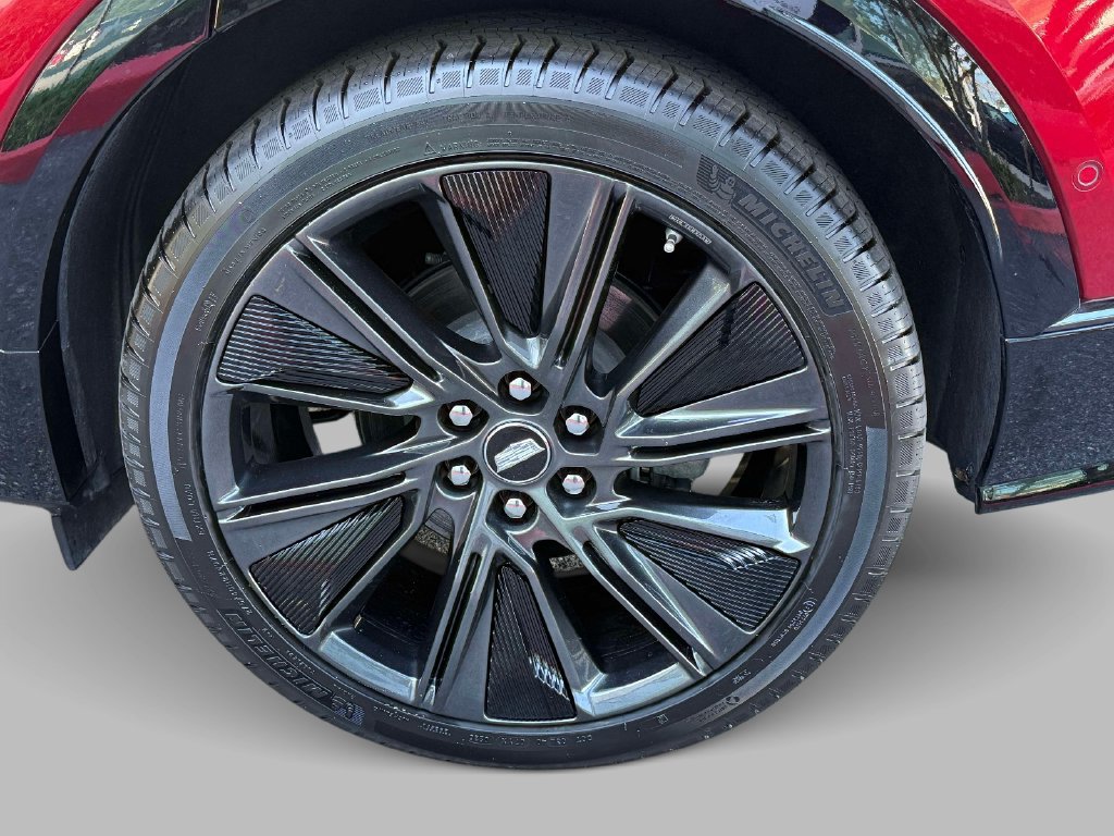 Used 2025 Cadillac Lyriq Sport w/ Nappa Leather Package AWD/4WD image 13