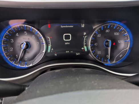 New 2026 Chrysler Pacifica Select image 30