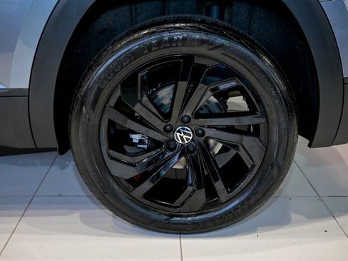 Used 2022 Volkswagen Atlas SE image 54