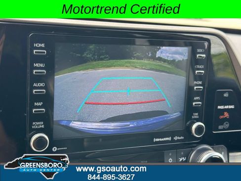 Used 2020 Toyota Highlander XLE AWD/4WD image 6