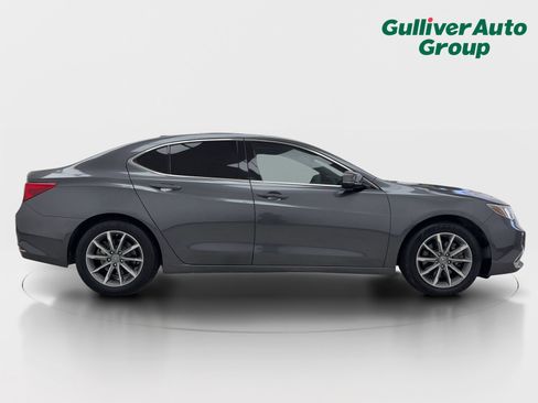 Used 2018 Acura TLX FWD image 10