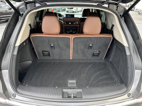 Used 2023 Acura MDX SH-AWD w/ Technology Package image 11