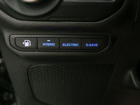 Used 2022 Jeep Wrangler Unlimited Rubicon 4xe w/ Cold Weather Group AWD/4WD image 42
