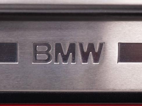 Used 2001 BMW Z8 RWD image 81