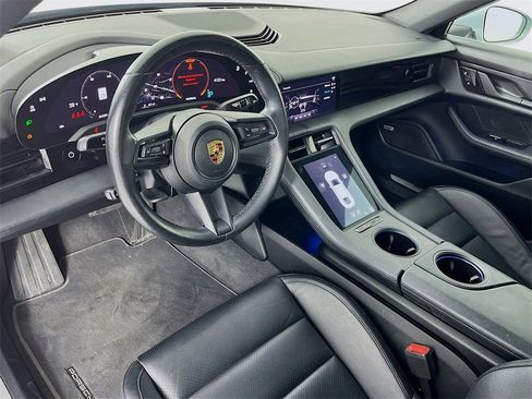 Used 2021 Porsche Taycan 4S image 3