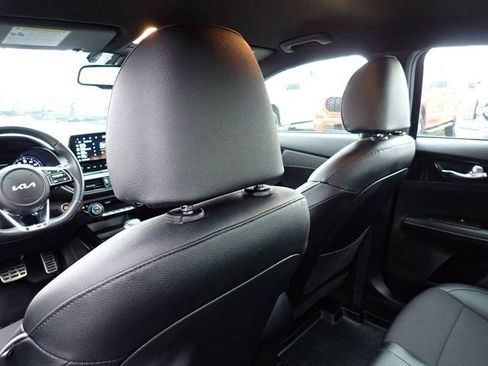 Used 2024 Kia Forte GT-Line image 16