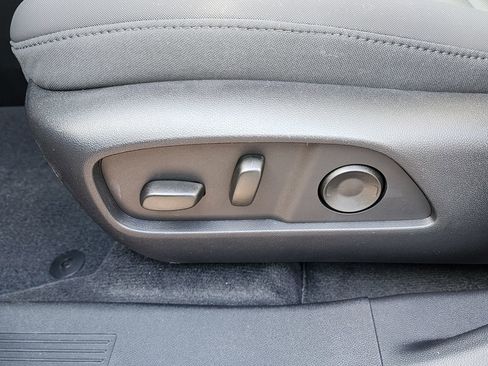 New 2026 GMC Terrain AT4 w/ Convenience Package III image 17