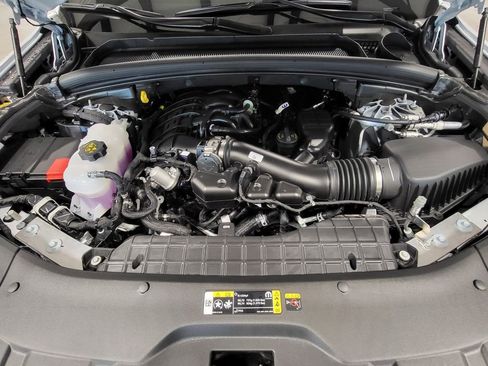 New 2025 Jeep Grand Cherokee L Laredo w/ Luxury Tech Group I image 9