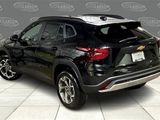 New 2025 Chevrolet Trax LT w/ Driver Confidence Package image 3