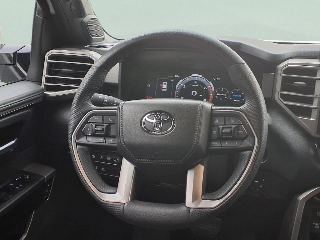 Used 2025 Toyota Sequoia Limited AWD/4WD image 11
