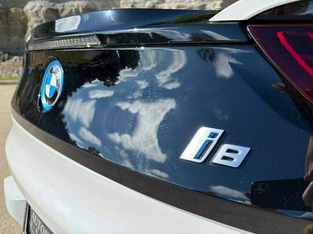 Used 2015 BMW i8 AWD/4WD image 39