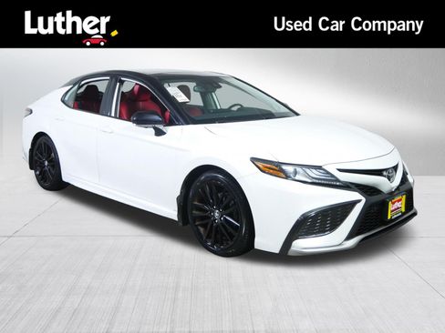 Used 2022 Toyota Camry XSE w/ Navigation Package AWD/4WD image 1