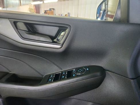 Used 2024 Ford Escape Active w/ Tech Pack #1 AWD/4WD image 16