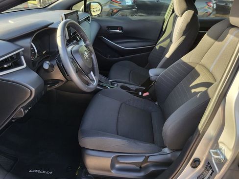 Used 2020 Toyota Corolla SE image 18