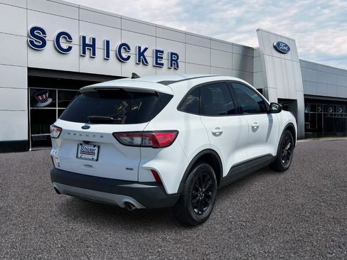 Used 2020 Ford Escape SE Sport FWD image 2