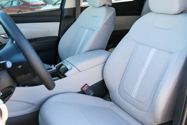 New 2026 Hyundai Tucson SEL Plus FWD image 11