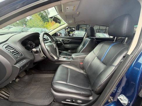 Used 2018 Nissan Altima 2.5 SR w/ SR Special Edition FWD image 11