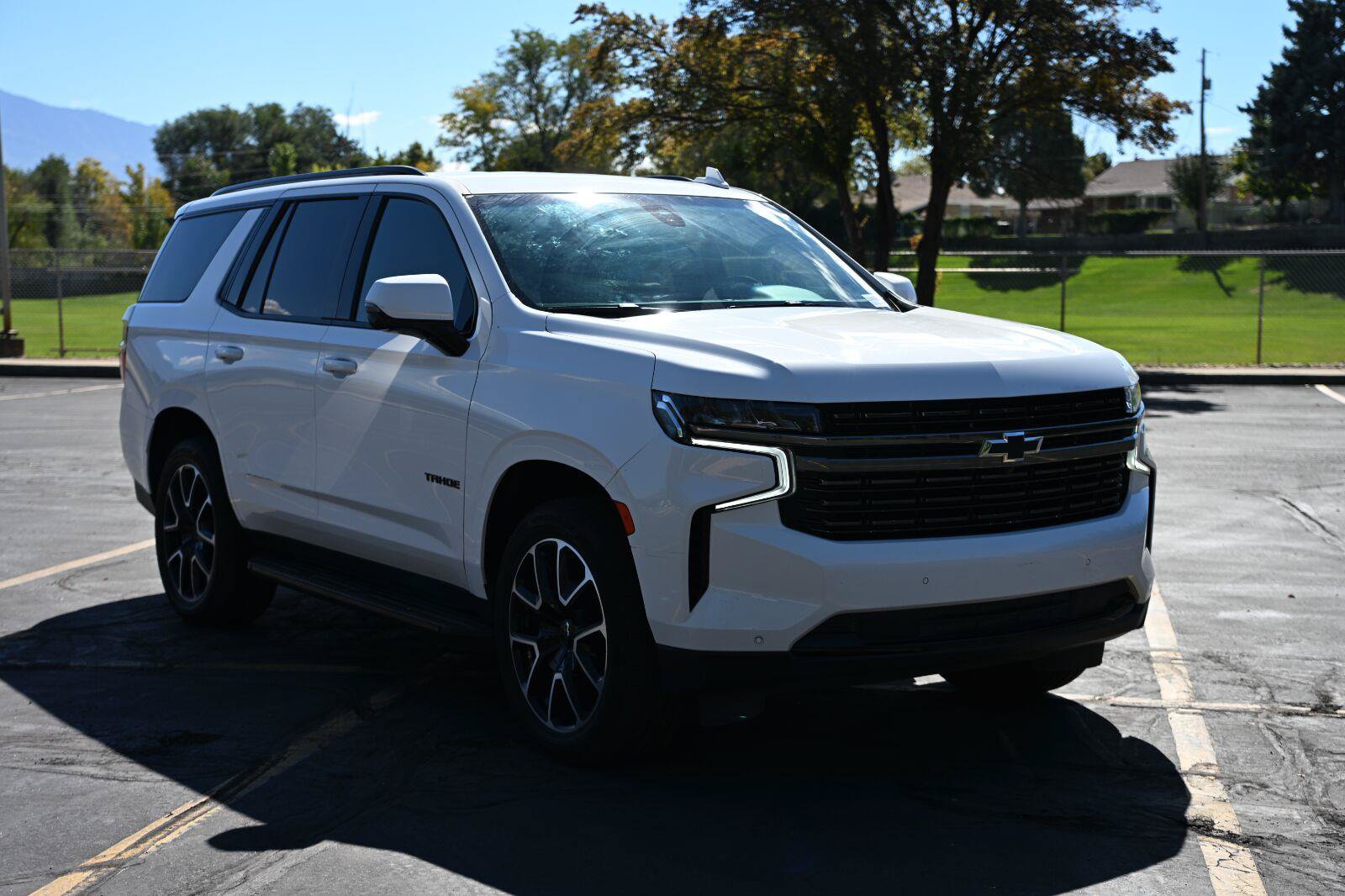 Used 2021 Chevrolet Tahoe RST w/ Luxury Package AWD/4WD image 7