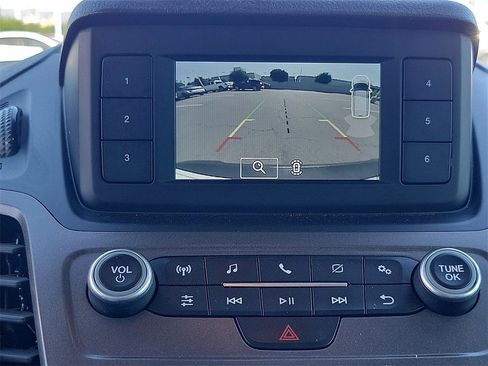 Used 2023 Ford Transit Connect XL image 9